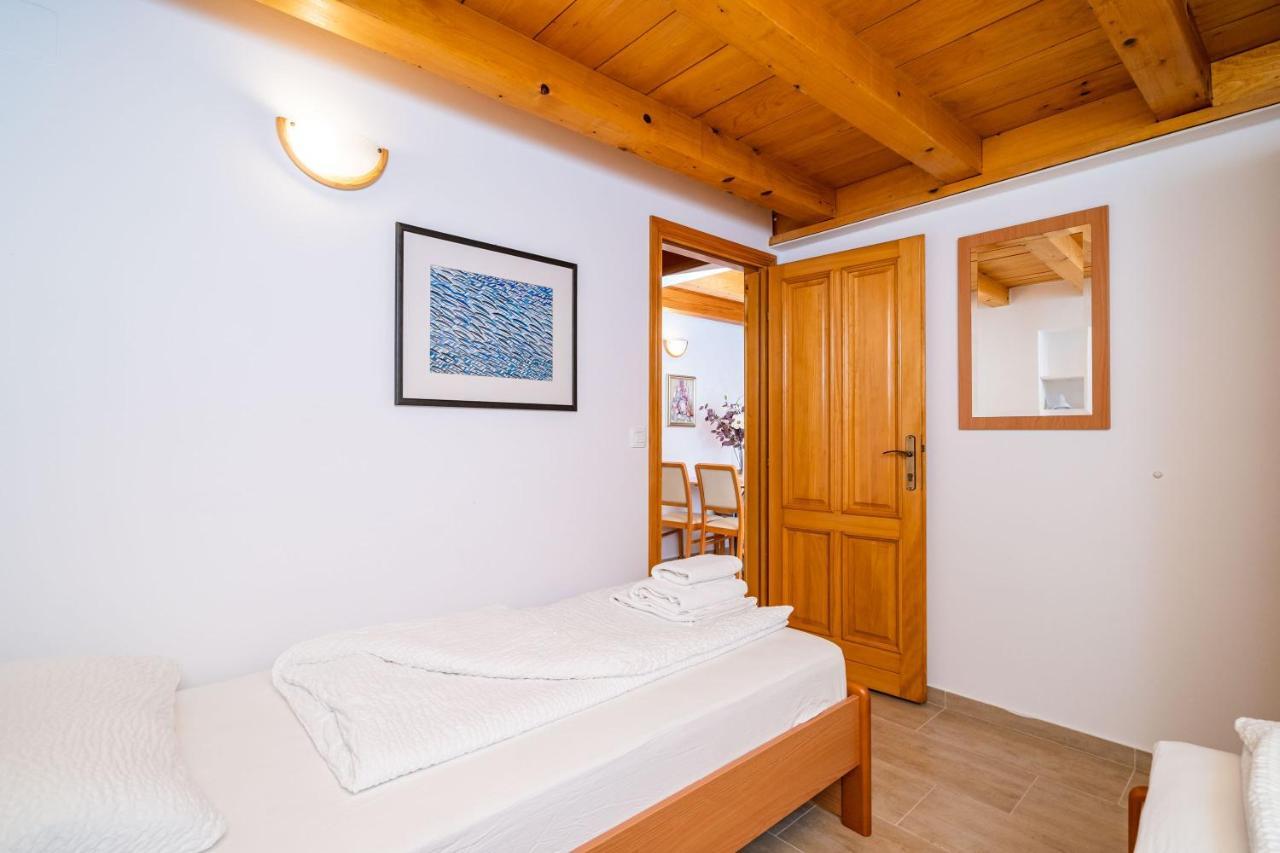Apartman Ribambit *